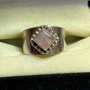 Sterling silver band ring with pink stone size 6.5